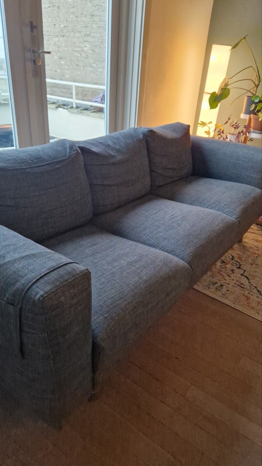 GRATIS Comfortabele 3-zitsbank - Grijs, Ophalen, Gebruikt, Driepersoons, 75 tot 100 cm