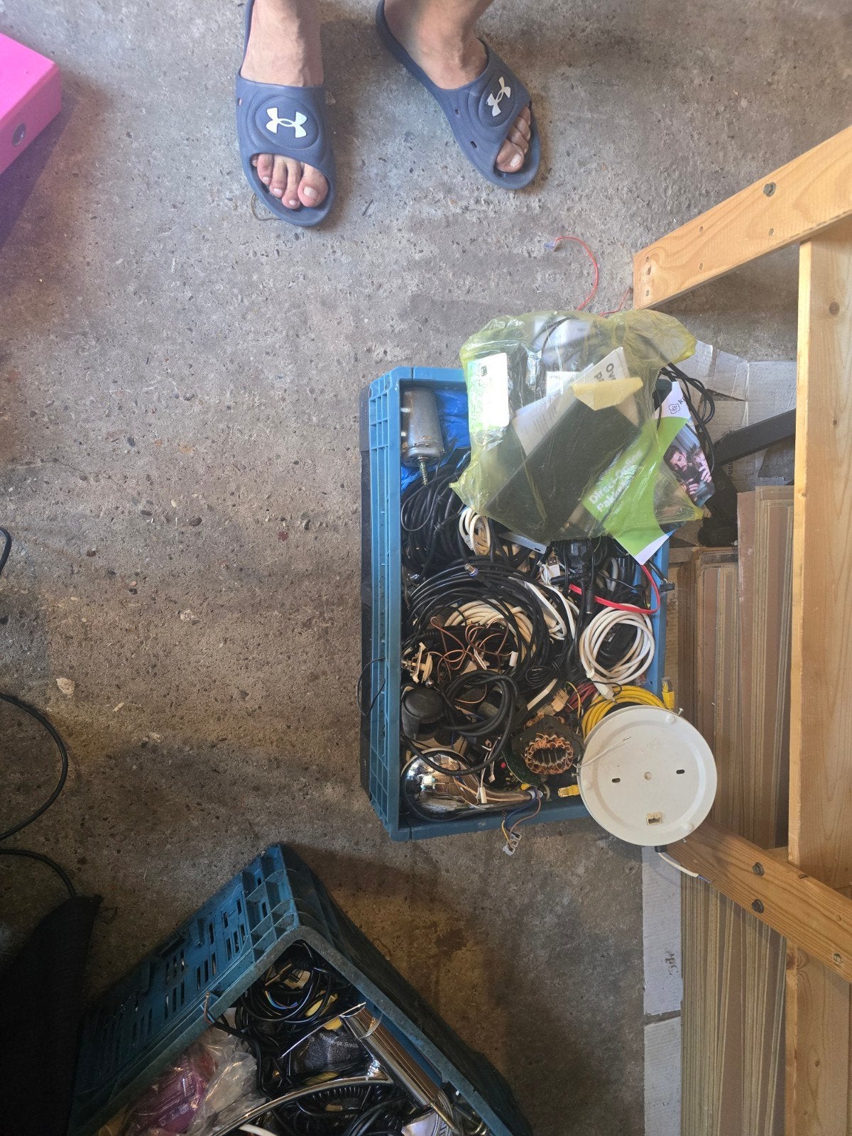 elektriks spullen, Ophalen