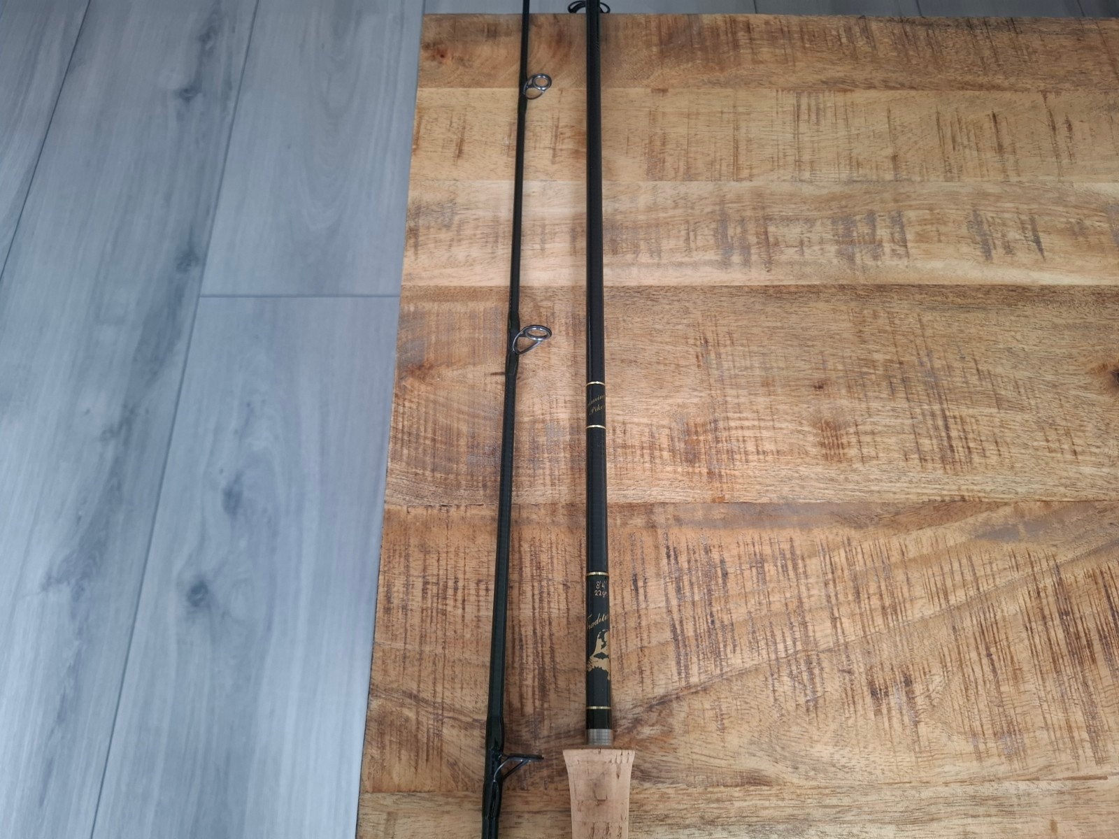 Te koop aangeboden Ton temming spinhengel snoek, Ophalen of Verzenden, Zo goed als nieuw, Werphengel