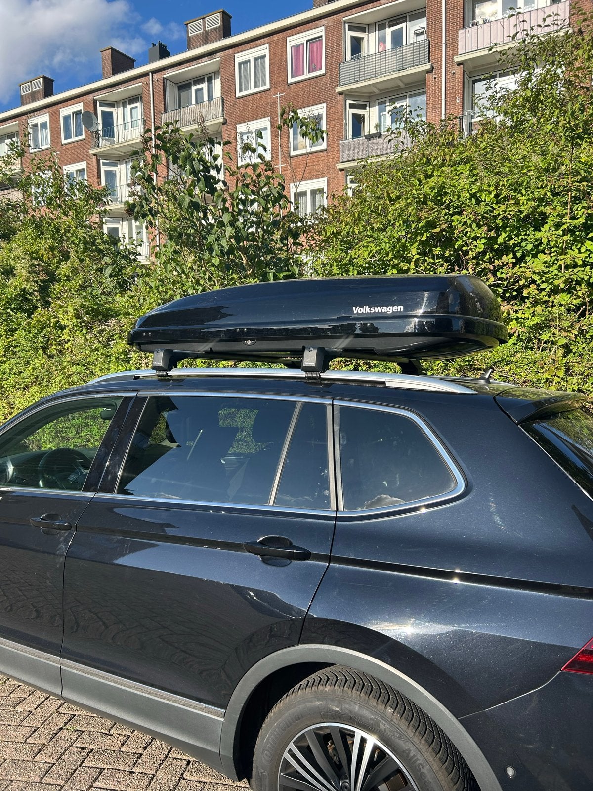 Originele VW dakkoffer + dakdragers te huur - 340L, Auto diversen, Dakkoffers, Ophalen, Gebruikt