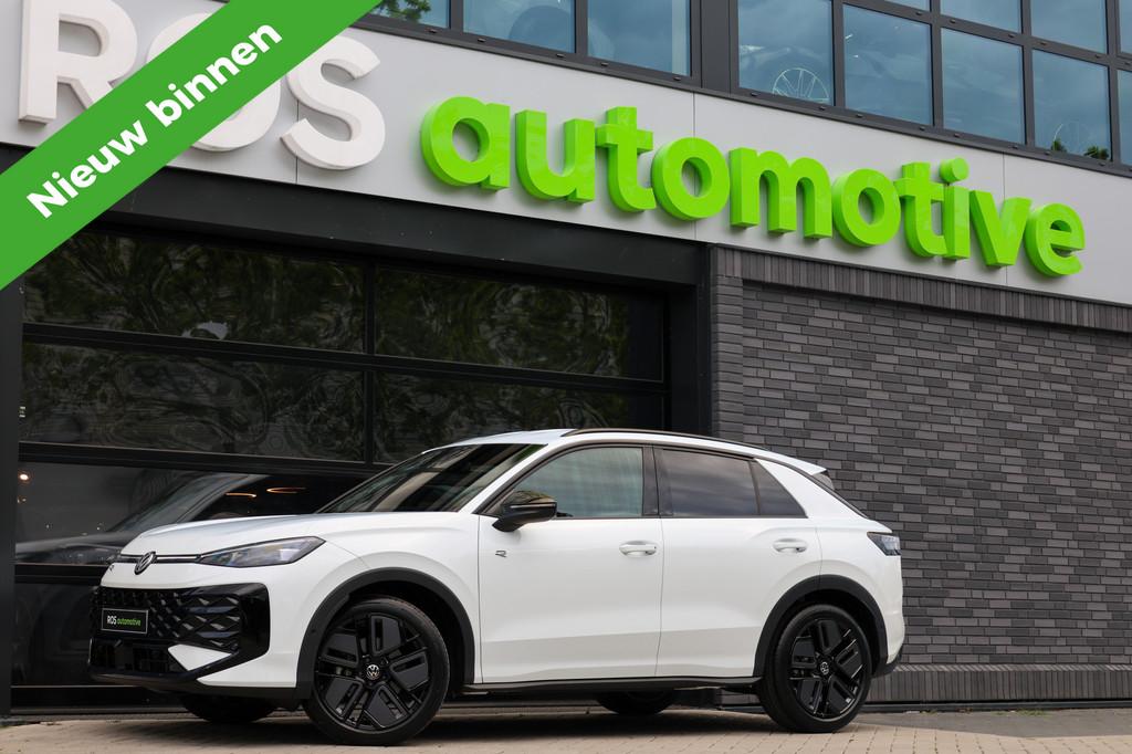Volkswagen T-Roc 1.5 eTsi R-Line First Edition | NIEUW MODEL, 1374 kg, 4 cilinders, 150 pk, Wit