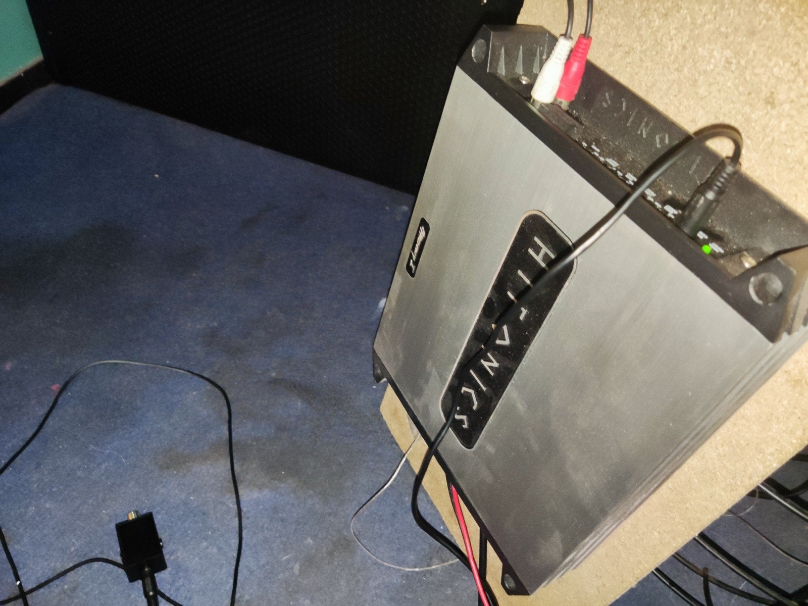 gratis audio gezocht buurt rotterdam, Audio, Tv en Foto, Versterkers en Receivers, Ophalen of Verzenden, 120 watt of meer, Overige merken