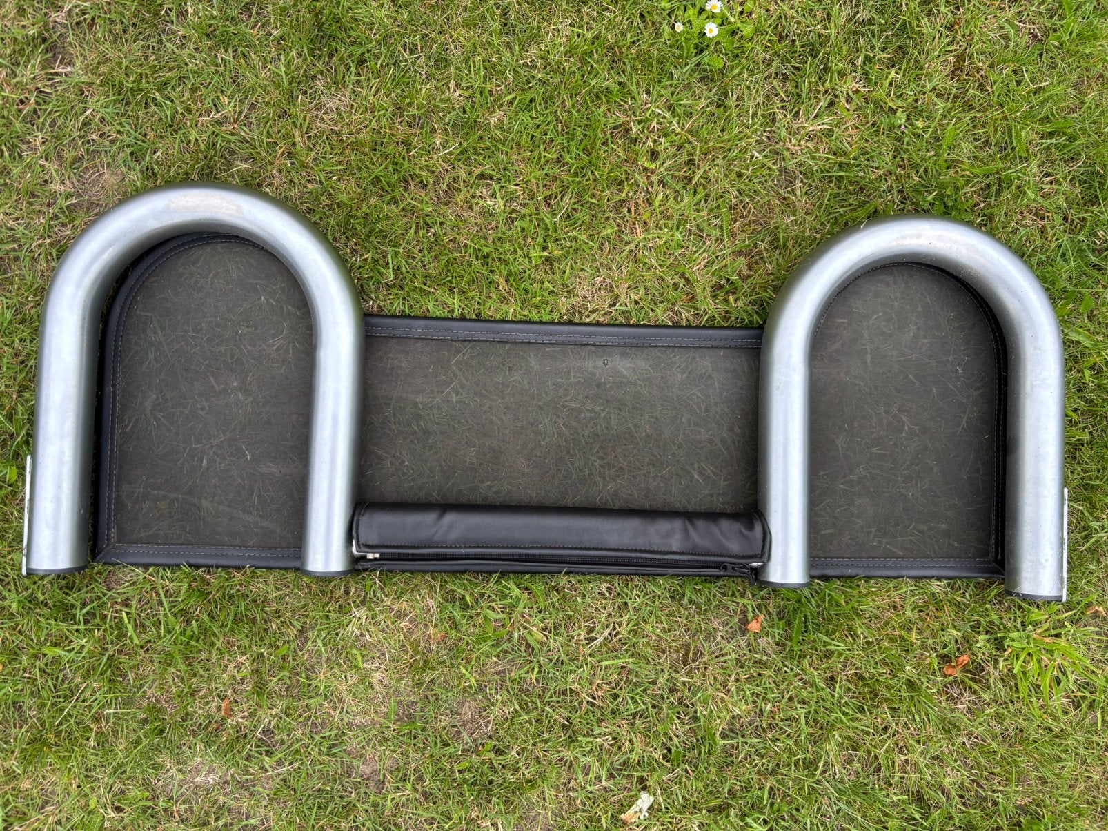 Mazda MX5 sier rolbeugel. (NA en NB), Ophalen