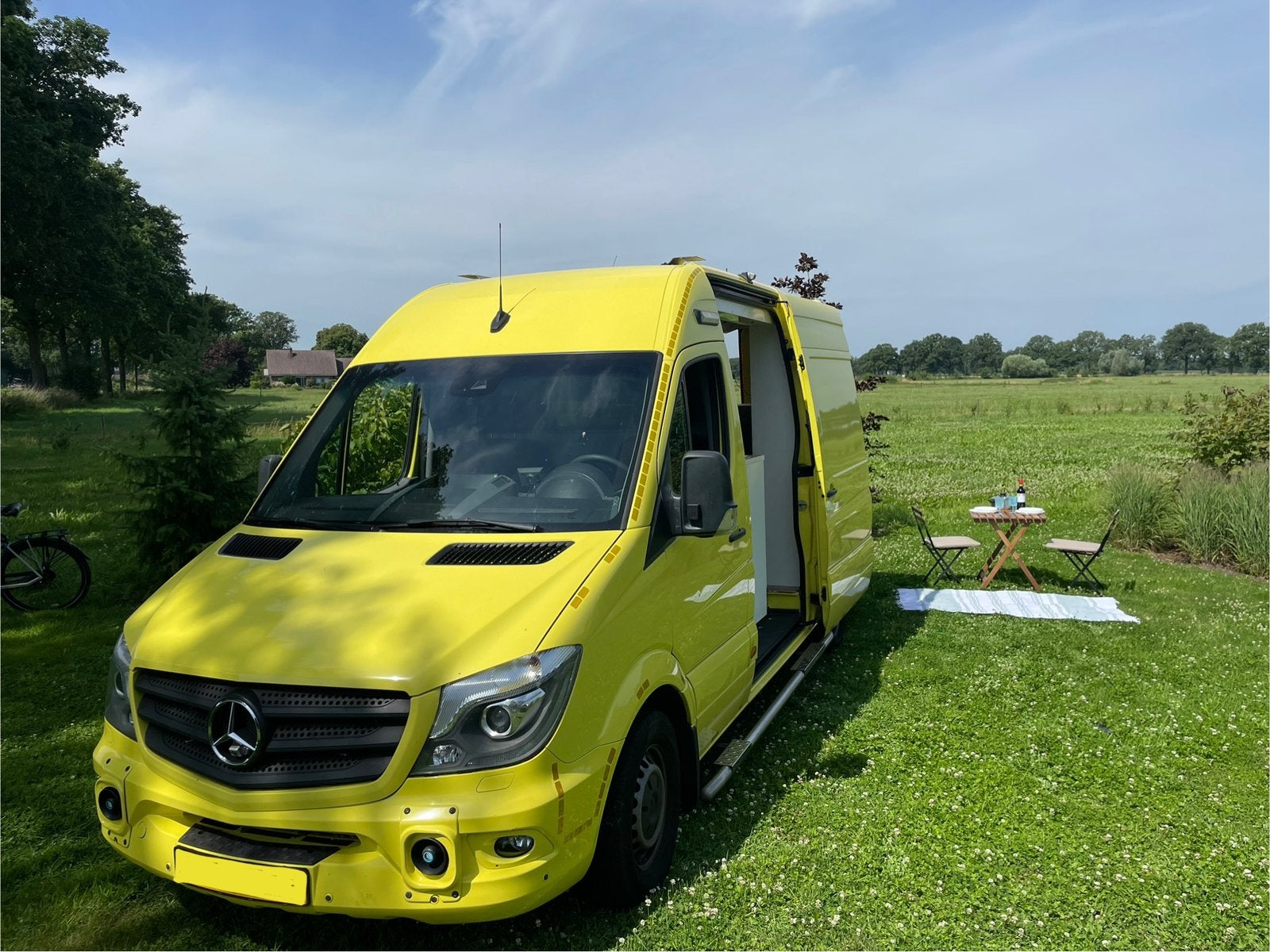Caravans And Camping Mercedes