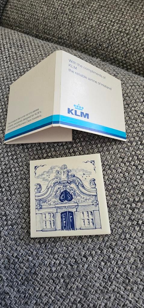 KLM Delfts Blauw tegeltje Business Class 1982, Verzamelen, KLM Huisjes, Ophalen of Verzenden, 81 t/m 91