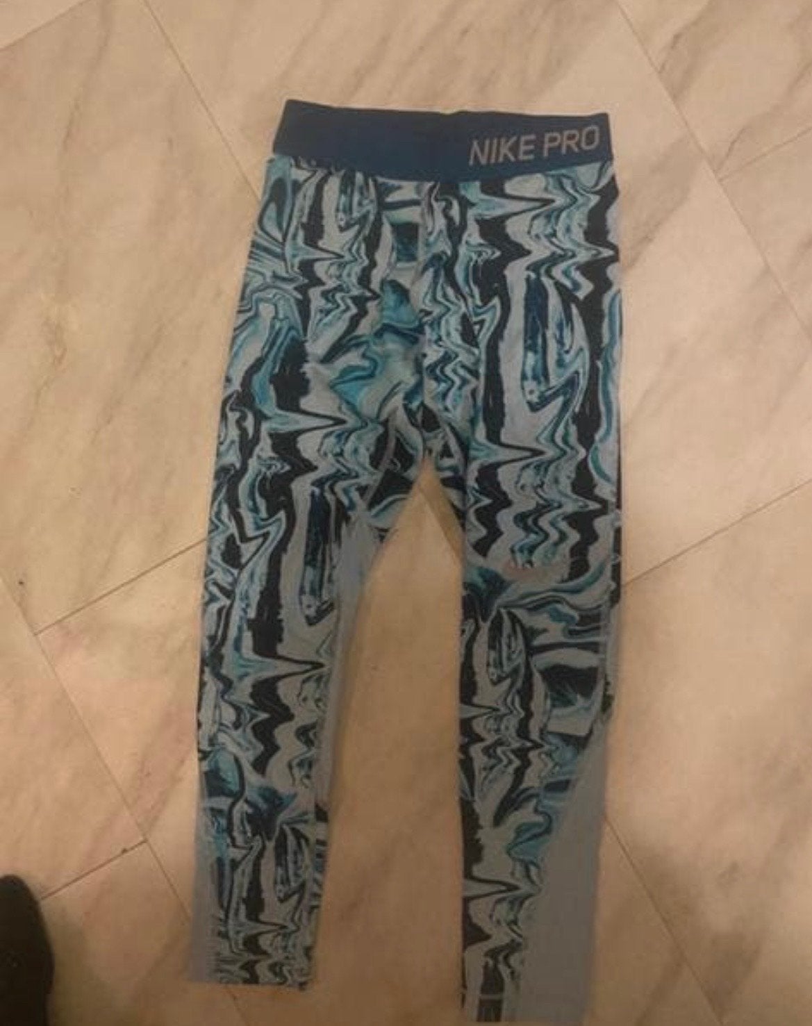 Nike Pro lichtblauwe broek meisjes maat S gym/fitness, Blauw, Ophalen of Verzenden, Maat 36 (S), Fitness of Aerobics