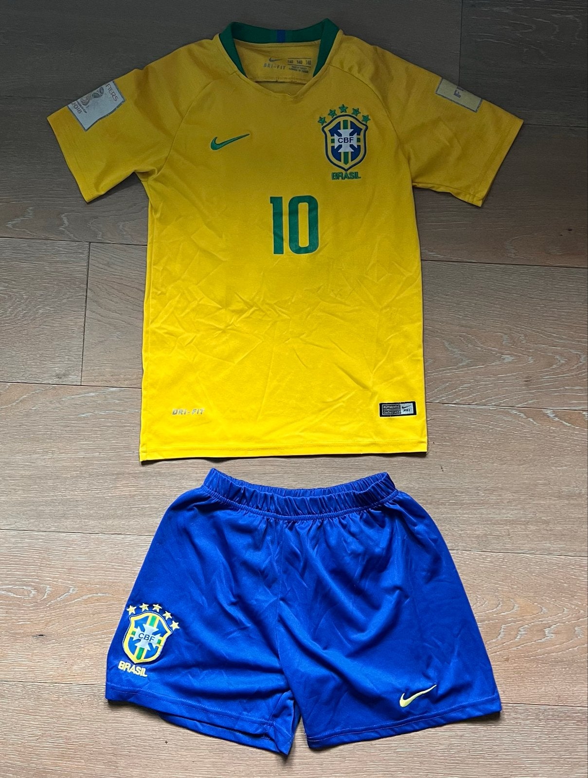 Brazilie thuisshirt Neymar Jr. WK 2018 maat 140, Ophalen of Verzenden, Gebruikt, Jongen