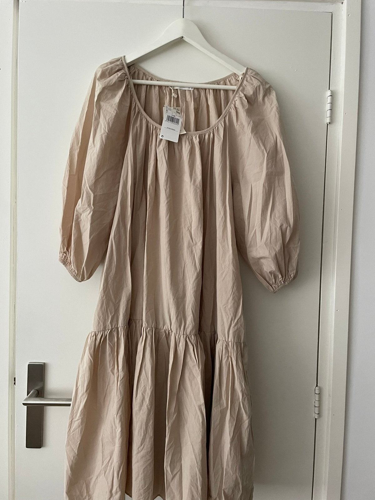 Mango jurk, Beige, Nieuw, Onder de knie, Ophalen