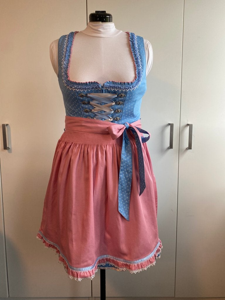 mooie eenvoudige dirndl - Nieuw, Maat 42/44 (L), Nieuw, Ophalen of Verzenden, Overige thema's