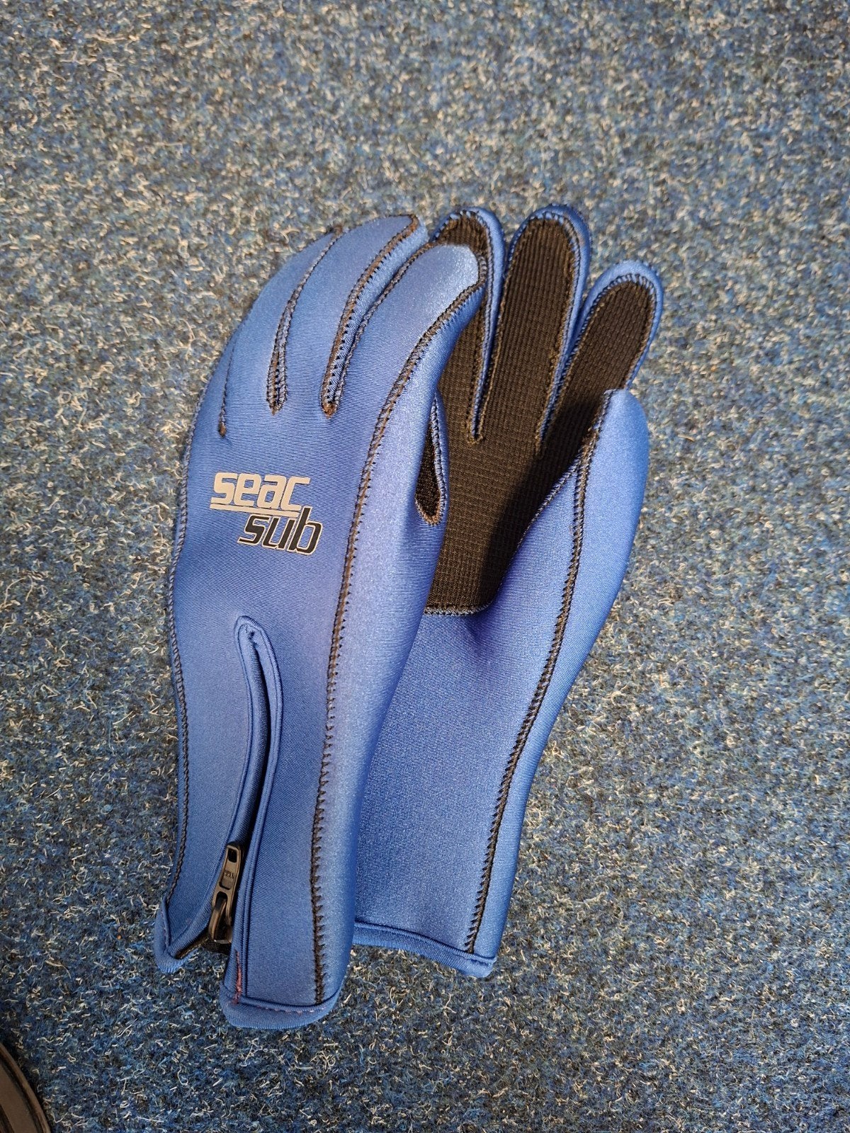 Nieuwe Seac neopreen handschoenen - Maat M, Watersport en Boten, Overige typen, Nieuw, Ophalen of Verzenden, Dame of Heer