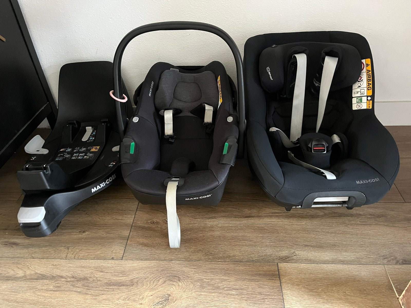 Maxi-Cosi autostoeltjes met Isofix base, Kinderen en Baby's, Autostoeltjes, Ophalen, Autogordel of Isofix, Gebruikt, Zijbescherming