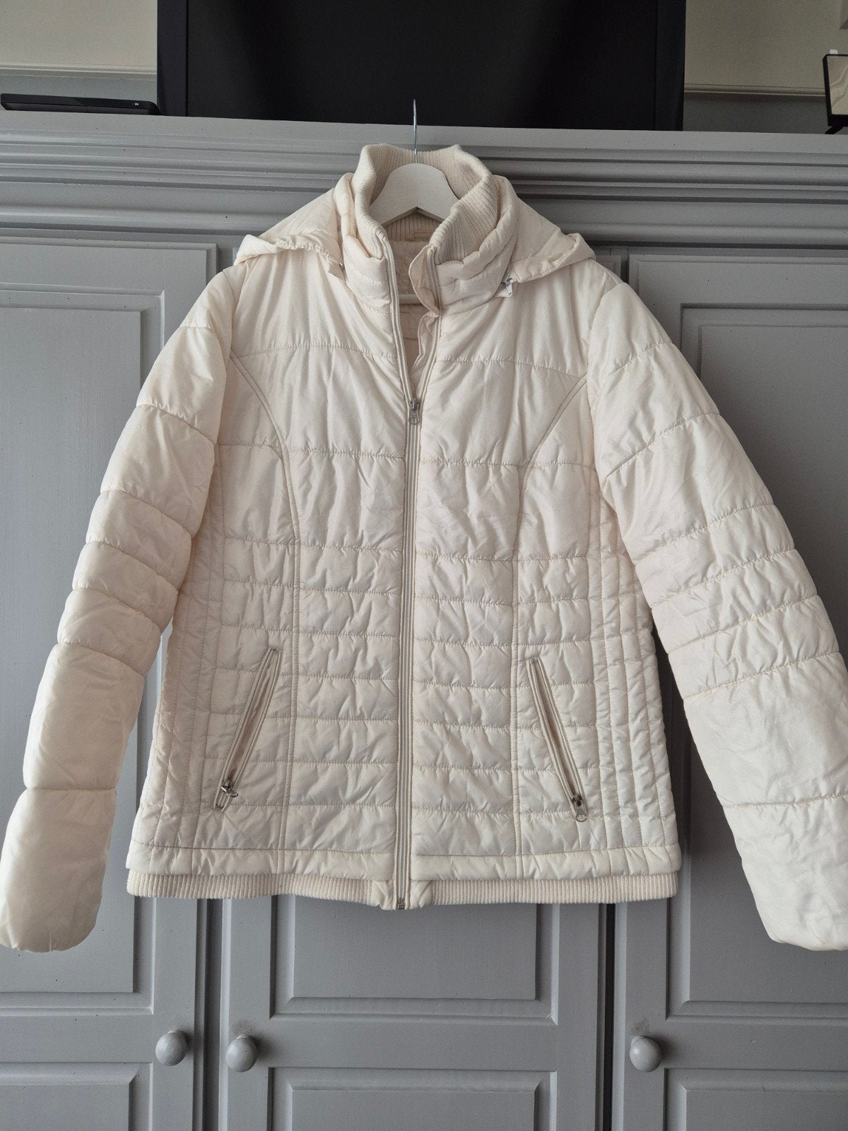 Jas gewatteerd crème kleur, Ophalen of Verzenden, Maat 38/40 (M)