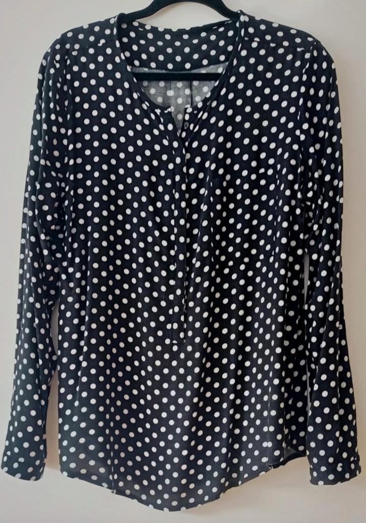 Mexx zwarte blouse lange mouw XL met witte polkadots (8 mm), Ophalen of Verzenden, Zo goed als nieuw, Maat 46/48 (XL) of groter