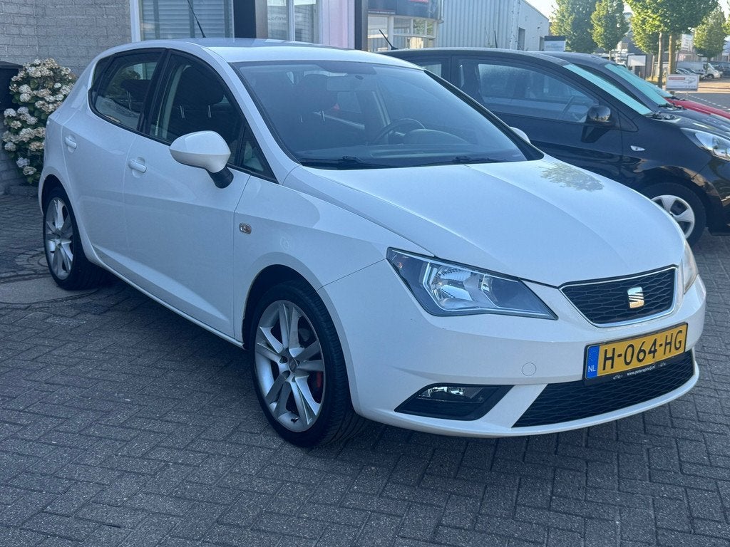 Seat Ibiza 1.2 TSI Chill Out plus *Airco*LM velgen*, Voorwielaandrijving, Euro 5, 990 kg, Bedrijf