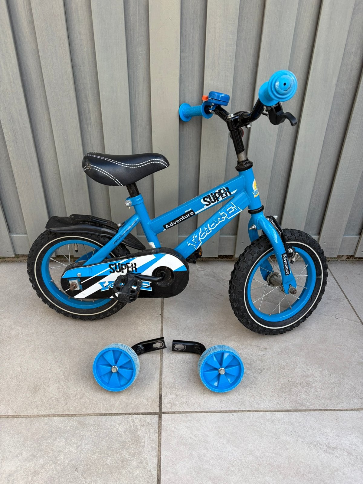Kinderfietsje wielmaat 12, Fietsen en Brommers, Fietsen | Kinderfietsjes, Ophalen, Gebruikt, Minder dan 16 inch, Zijwieltjes