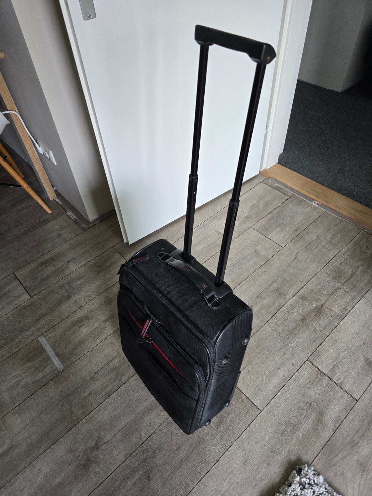 handbagage koffer, Ophalen, 30 cm of meer, Gebruikt, Zwart
