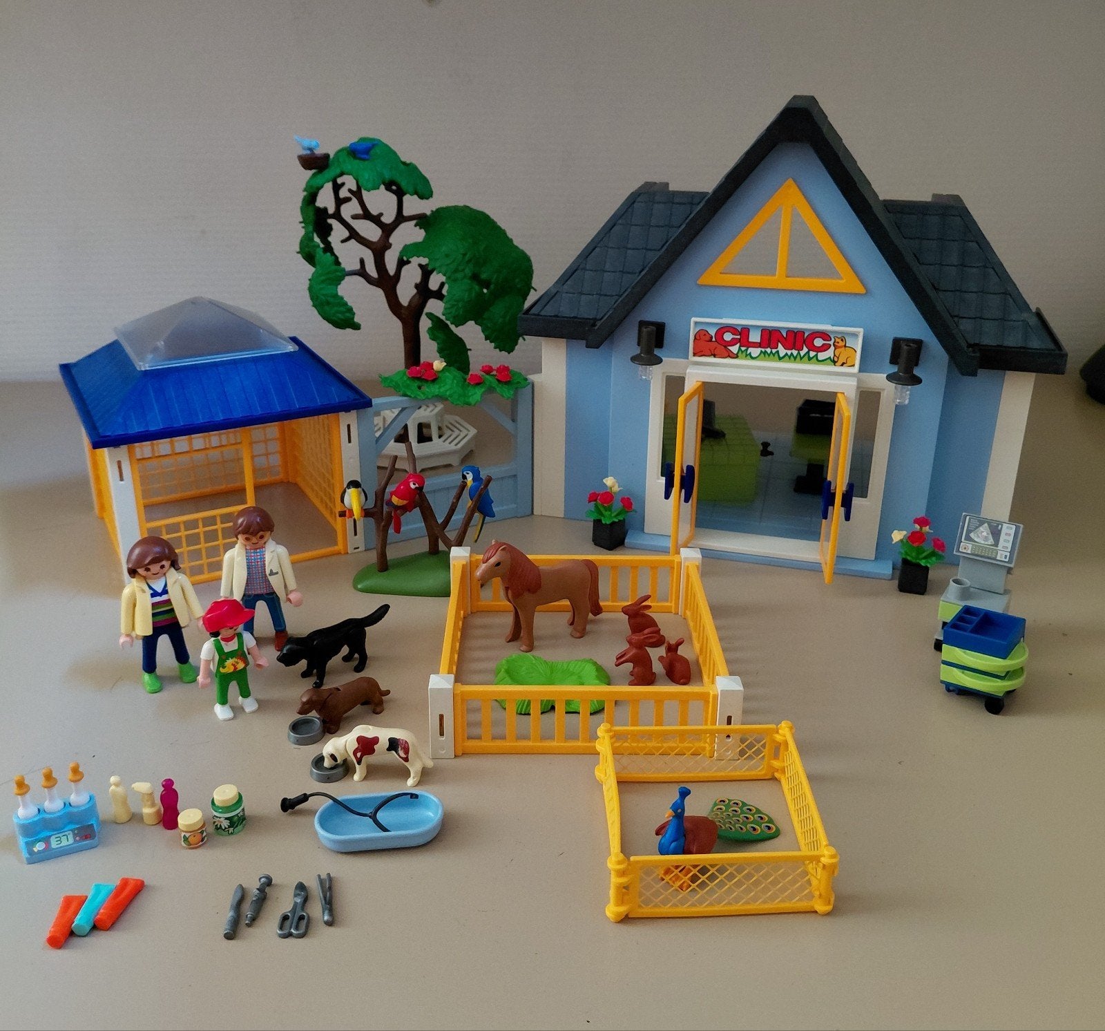 playmobil 4343 dierenkliniek, Ophalen of Verzenden, Gebruikt