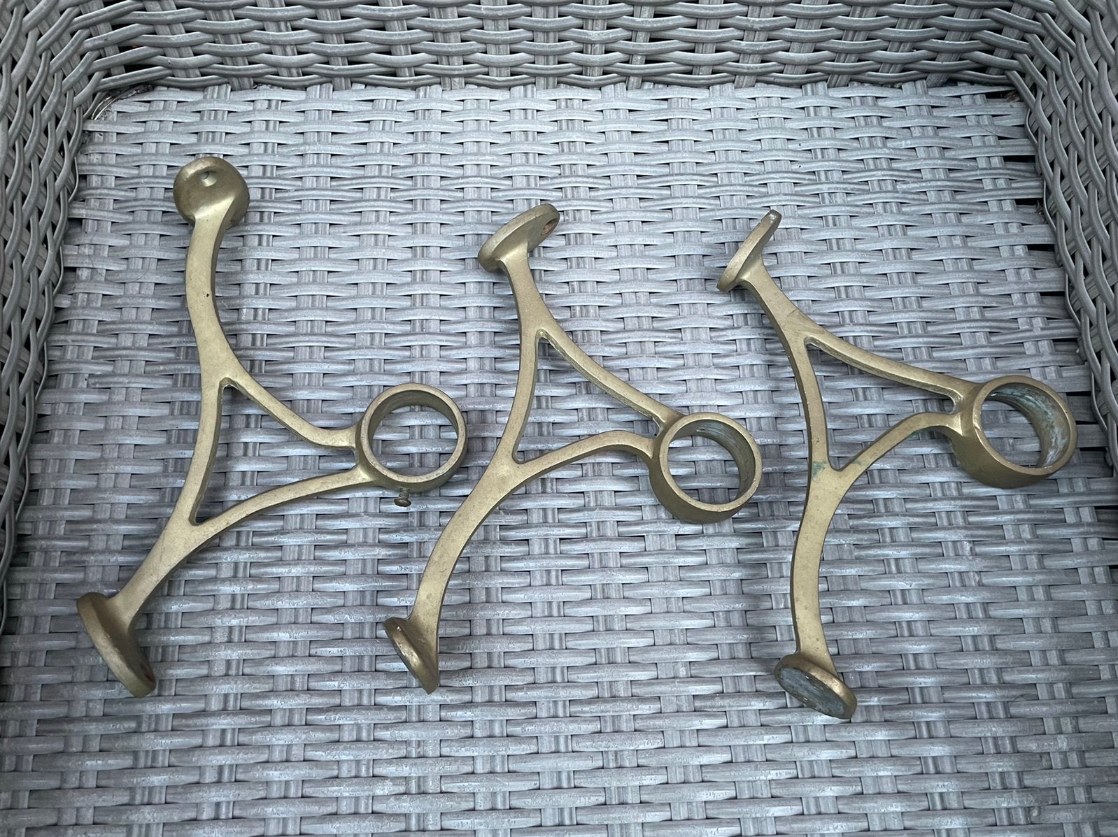 3 messing steunen met opening voor buis diam 4 cm, Ophalen of Verzenden