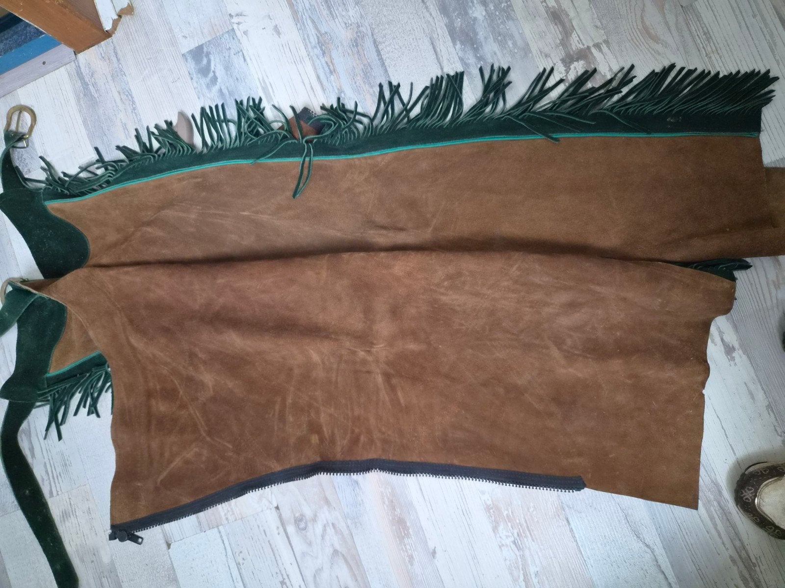 Vintage Suede Cowboy Chaps met Franjes, Bruin, Maat 42/44 (L), Ophalen of Verzenden, Onbekend