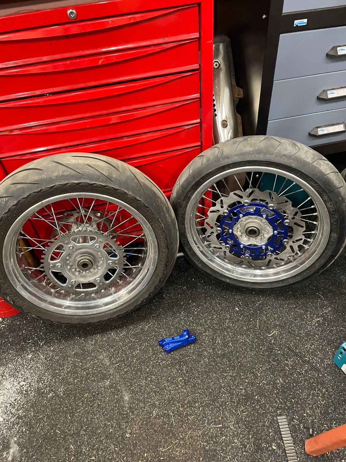 Ktm exc supermoto wielset verchromed met 320mm schijf, Ophalen, Gebruikt