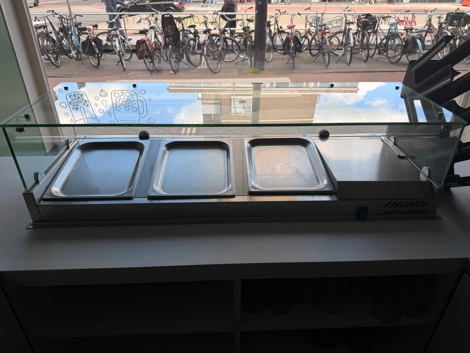 RVS Vitrine met 3 GN-bakken en glazen opbouw, Ophalen, Gebruikt, Overige typen