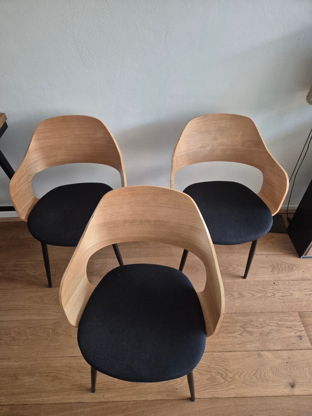 3 jysk stoelen - zwart / licht bruin - hvidovre, Ophalen, Gebruikt, Drie