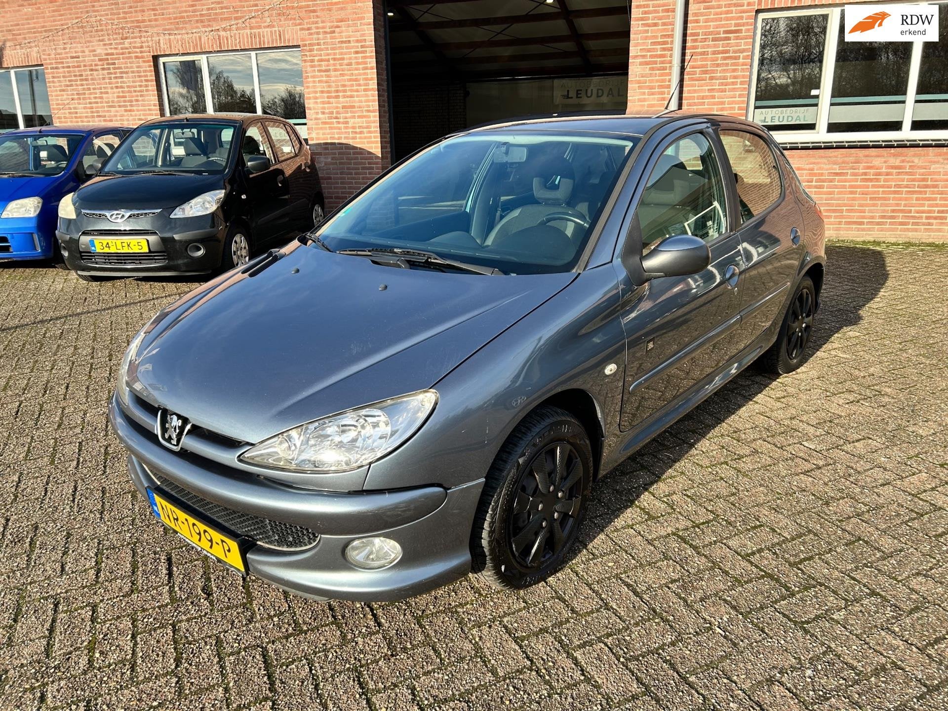Peugeot 206 1.4 XS-line // 5 deurs // Airco //APK 6-4-2027, Auto's, Peugeot, Voorwielaandrijving, 31 €/maand, 4 cilinders, 75 pk