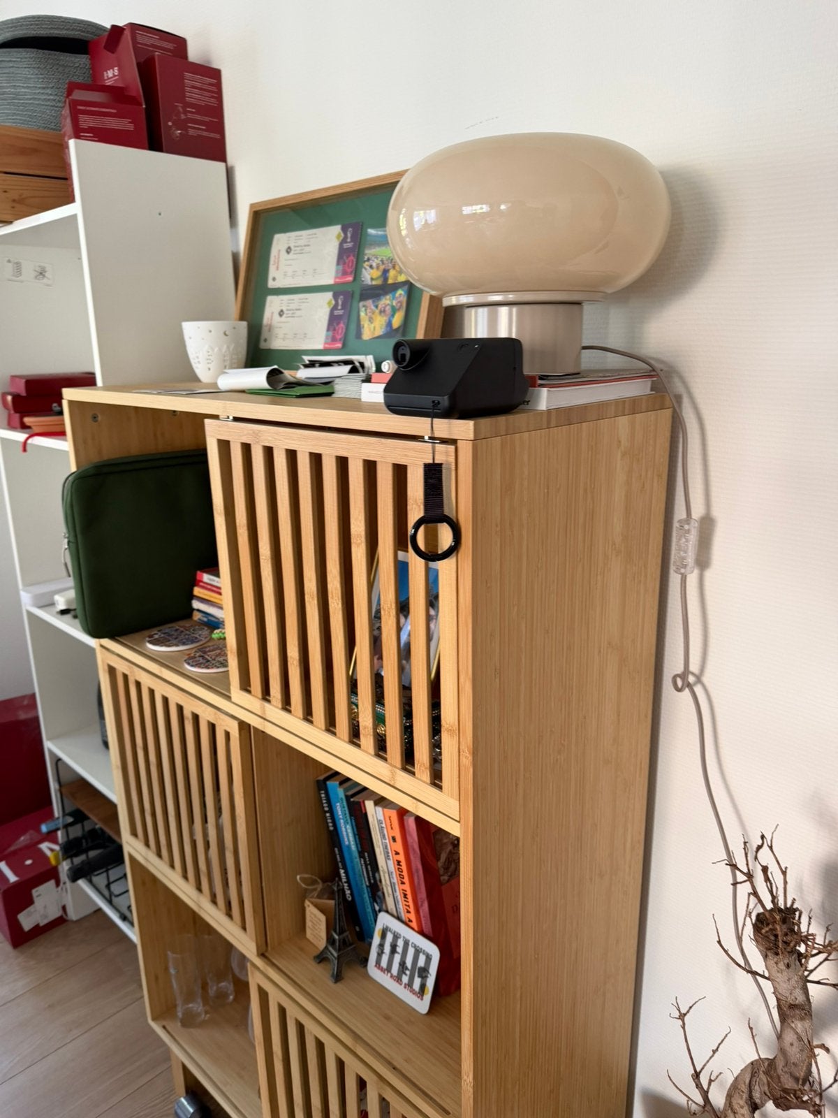Modern Bamboo Storage Cabinet, Ophalen, Zo goed als nieuw