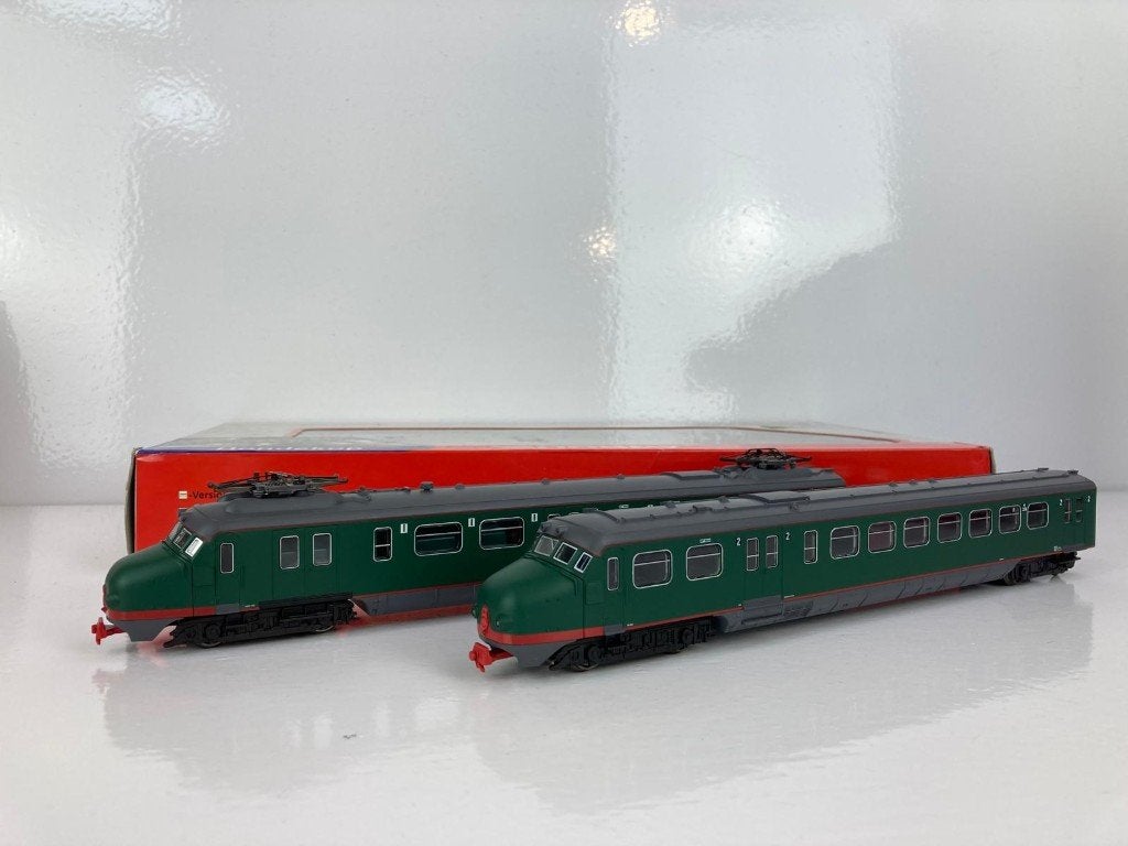 Piko 57321 - Elektrisch treinstel 'Hondekop' van de NS - AC, Hobby en Vrije tijd, Modeltreinen | H0, Wisselstroom, Locomotief