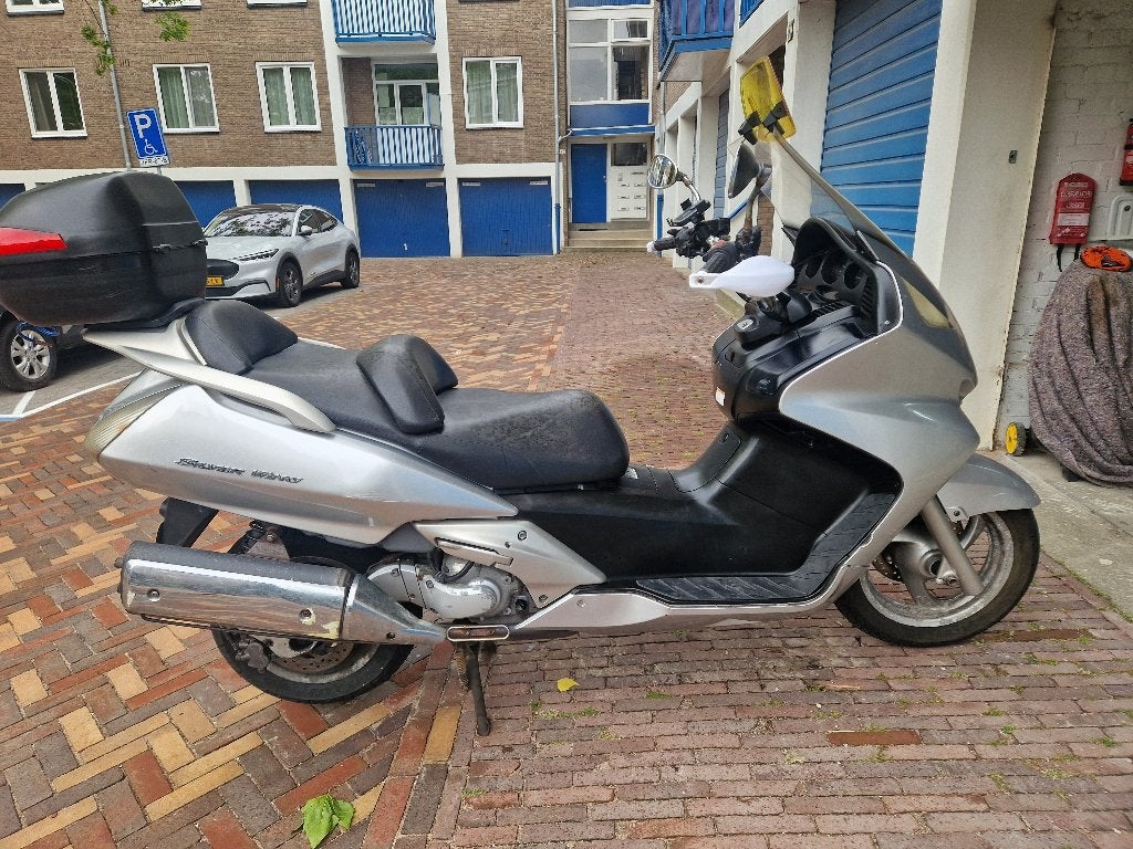 Te koop Honda silverwing  600 2001, Motoren, Motorrijbewijs A, Gebruikt, Particulier, Meer dan 35 kW