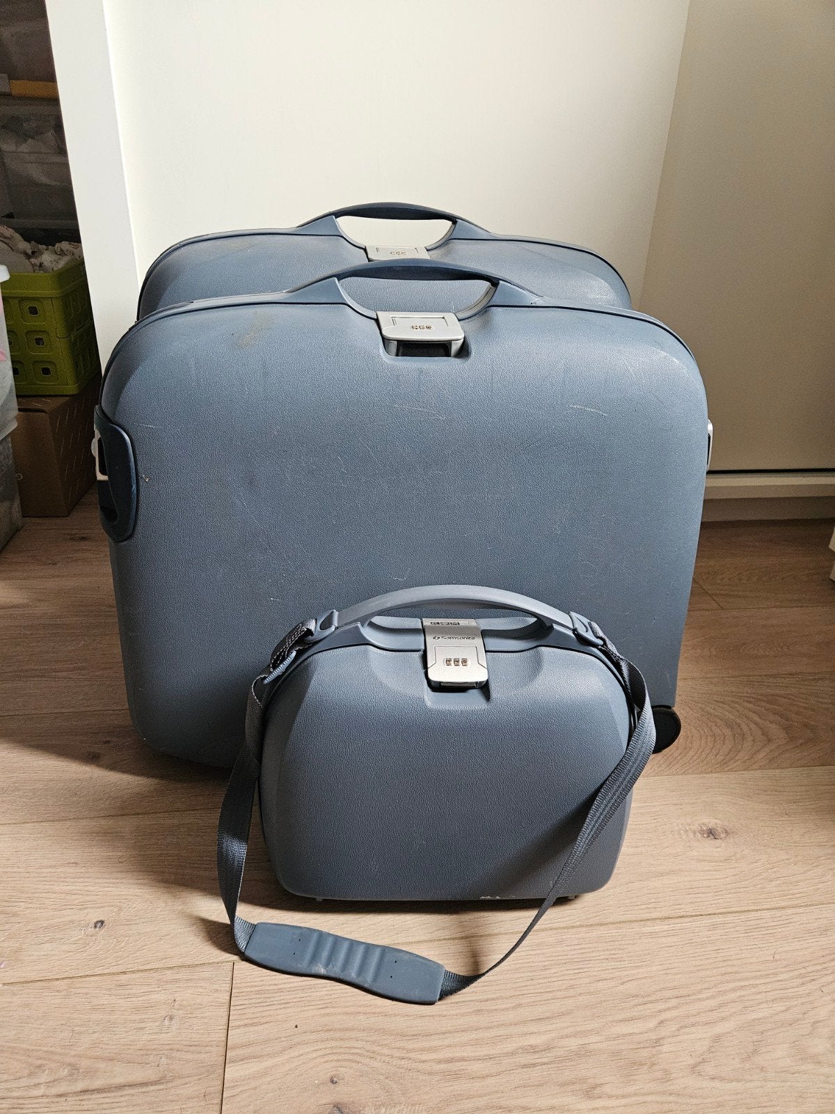 Samsonite Koffer Set - 2 Koffers & Beautycase, Sieraden, Tassen en Uiterlijk, Koffers, Ophalen, Gebruikt, Hard kunststof, 70 cm of meer