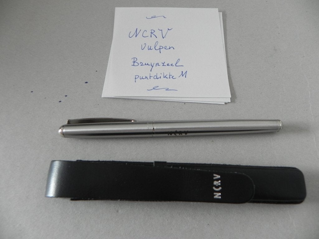 Bruynzeel vulpen van de NCRV met etui., Verzamelen, Pennenverzamelingen, Ophalen of Verzenden, Zo goed als nieuw, Vulpen, Overige merken