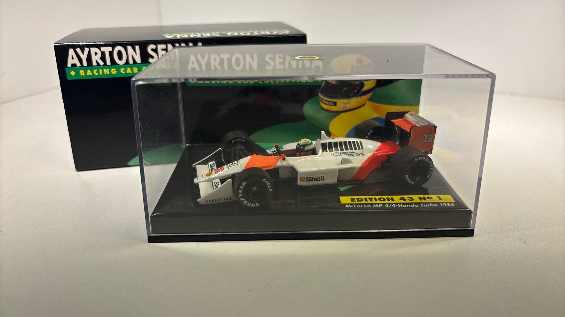 F1 McLaren mp4/4 honda turbo 1988 ayrton senna minichamps, Hobby en Vrije tijd, Modelauto's | 1:43, Auto, Ophalen of Verzenden