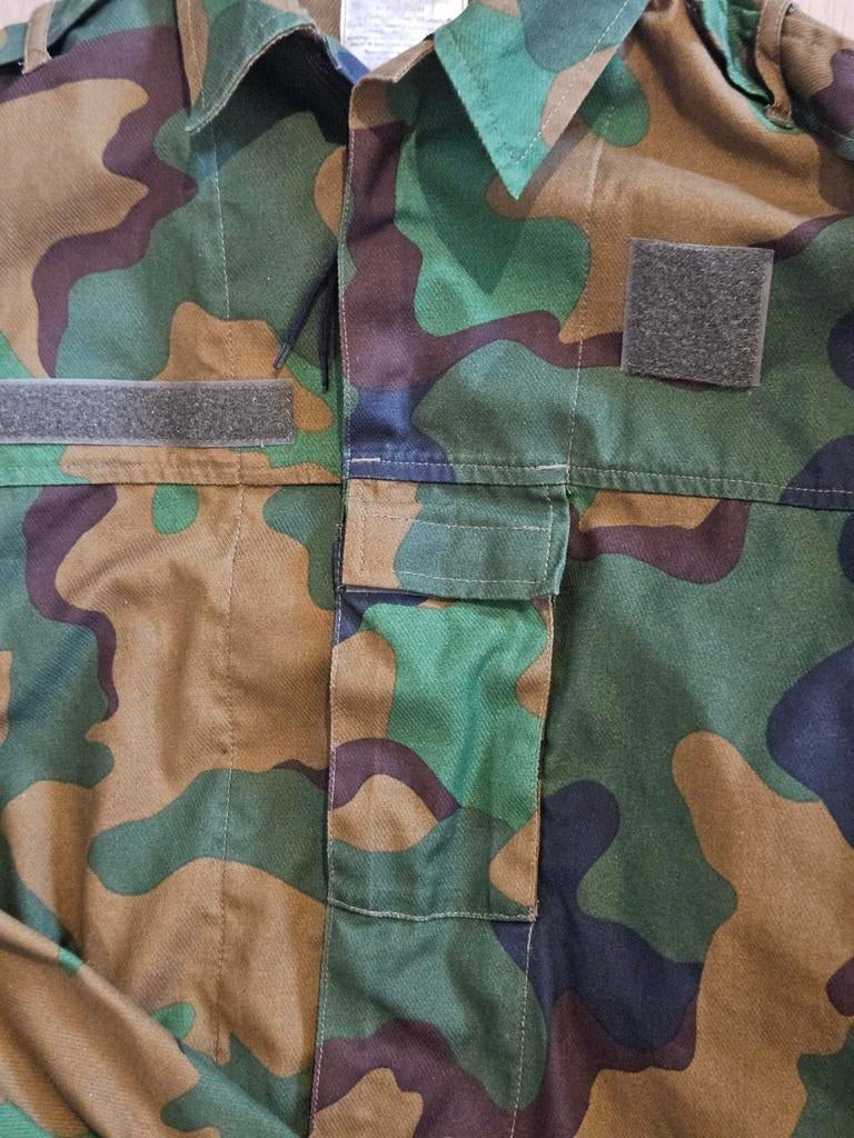 Korps Mariniers KL Defensie jungle camo broek en shirt, Verzamelen, Kleding of Schoenen, Ophalen of Verzenden, Nvt, Nederland