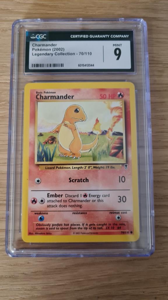 Charmander Pokémon Kaart (2002) Legendary Collection CGC 9, Ophalen, Zo goed als nieuw, Losse kaart