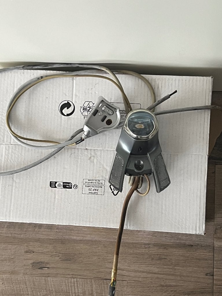 Koplamp Gazelle E-Bike Gazelle Displayhouder met kabel, Ophalen of Verzenden, Gebruikt, Dynamo, Voorlicht