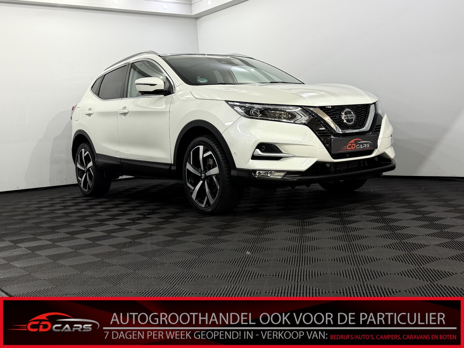 Nissan QASHQAI 1.2 Tekna Panoramadak, 360 Camera, Navi, Crui, Auto's, Gebruikt, 4 cilinders, Wit, Origineel Nederlands