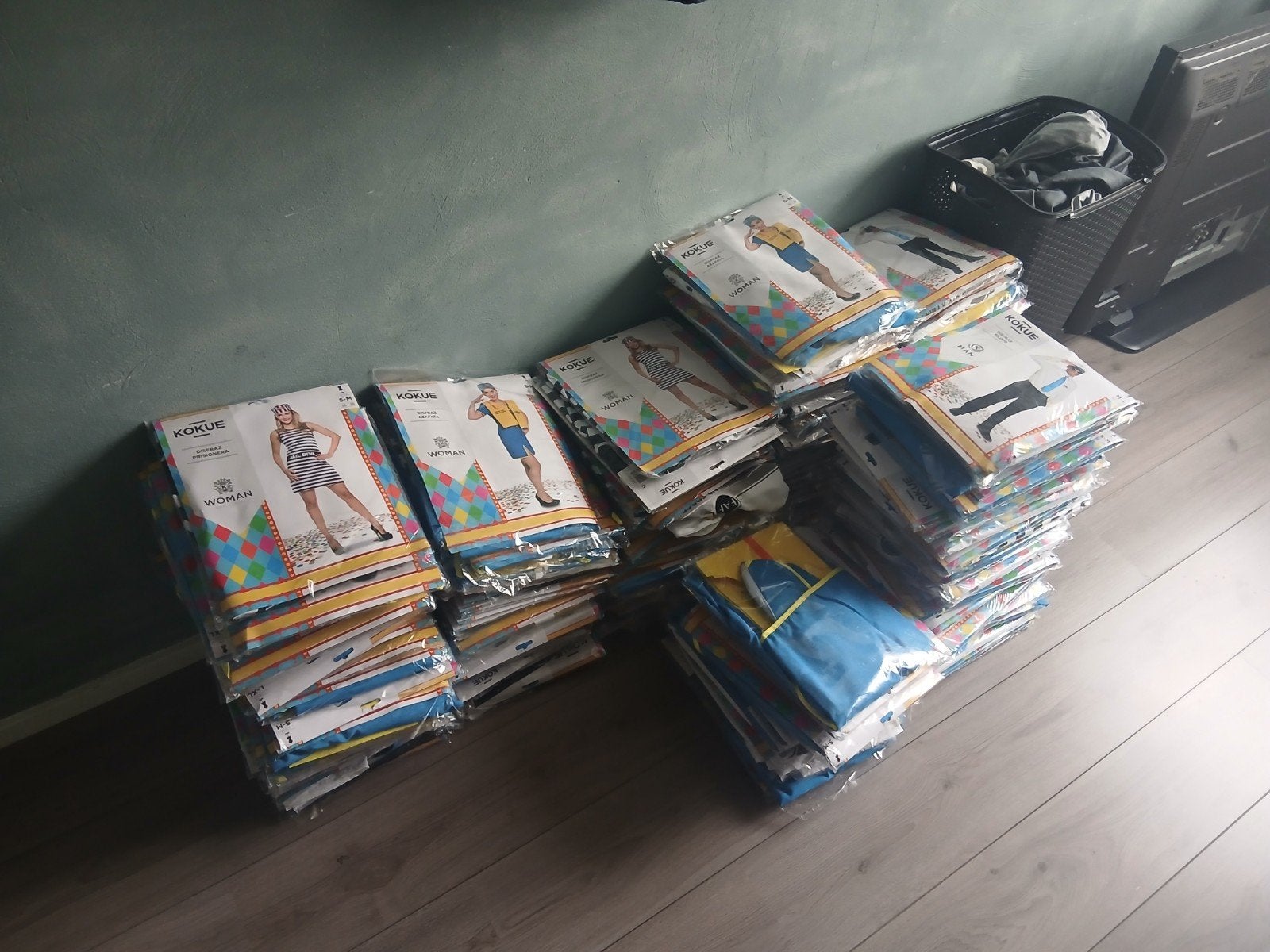 partij handel carnavals Pakjes - Diverse Maten en Thema's, Ophalen of Verzenden, Nieuw, Carnaval, Kleding