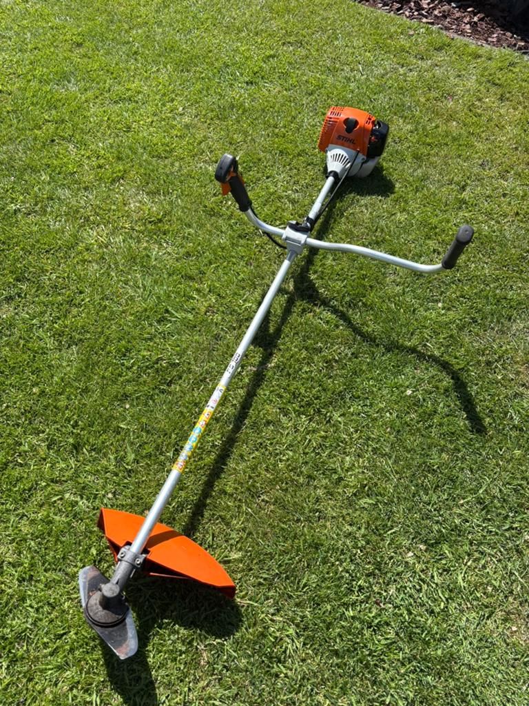 Stihl fs 100 bosmaaier, Tuin en Terras, Bosmaaiers, Ophalen, Zo goed als nieuw, Benzine