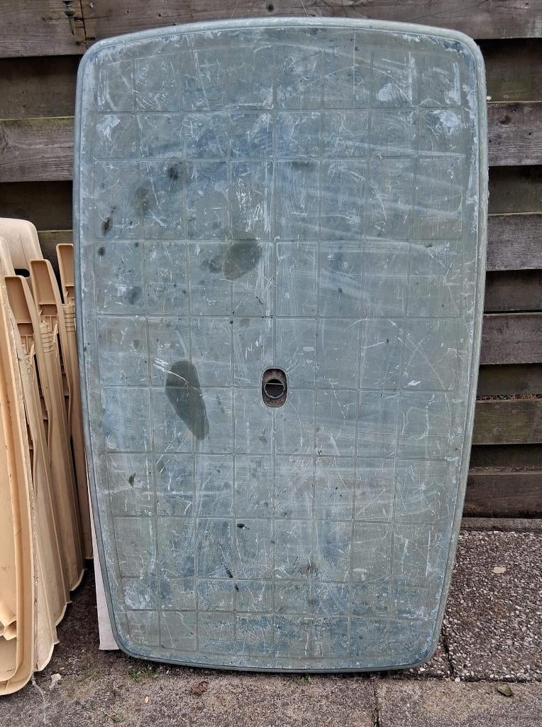 Groene tuintafel, gratis ophalen Nijverdal, Tuin en Terras, Ophalen, Gebruikt, Rechthoekig, Kunststof