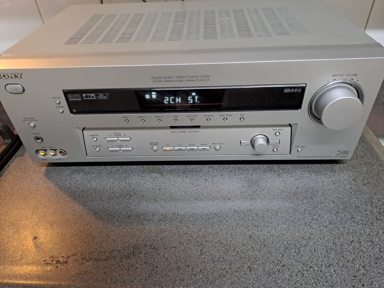 SONY STR-DE 695  5.1 Home cinema receiver . In nieuwstaat, Ophalen, Zo goed als nieuw, 60 tot 120 watt, Sony