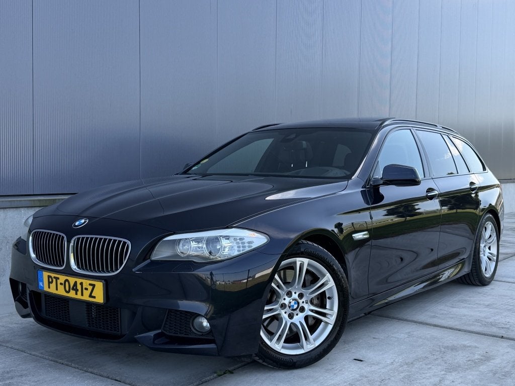 BMW 5 Serie Touring 530d 259PK M-Sport / Softclose / ACC / P, Euro 5, Achterwielaandrijving, Gebruikt, Zwart