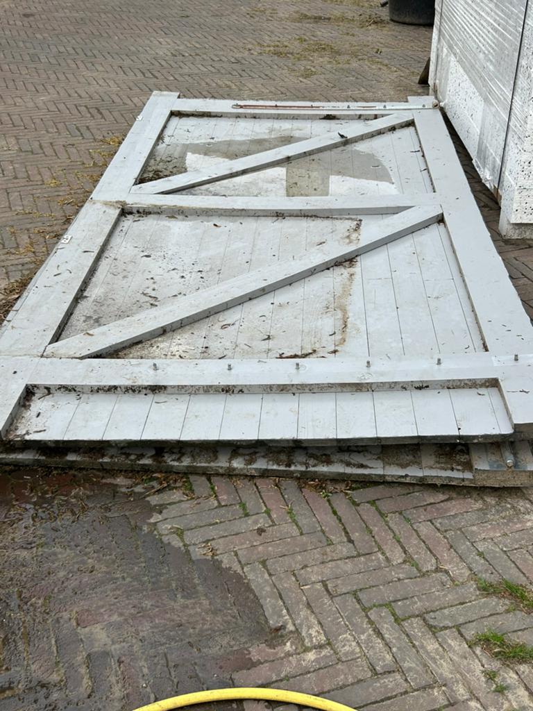 Staldeuren, Doe-het-zelf en Verbouw, Gebruikt, Raamkozijn, 150 tot 225 cm, Hout