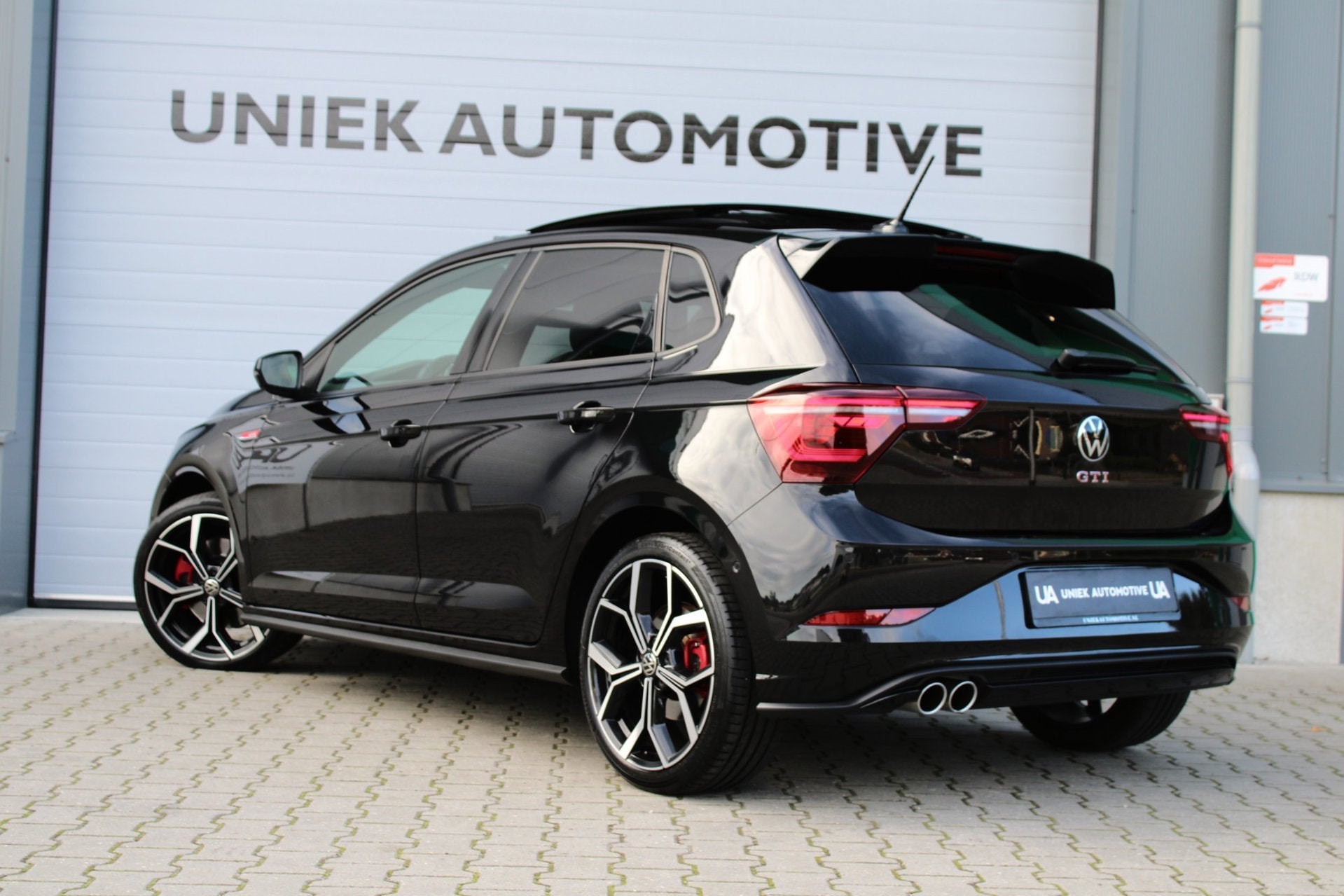 Volkswagen Polo 2.0 TSI GTI | DSG | LED IQ-MATRIX | 18" | PA, Auto's, Volkswagen, Dealer onderhouden, Gebruikt, Zwart, 4 cilinders