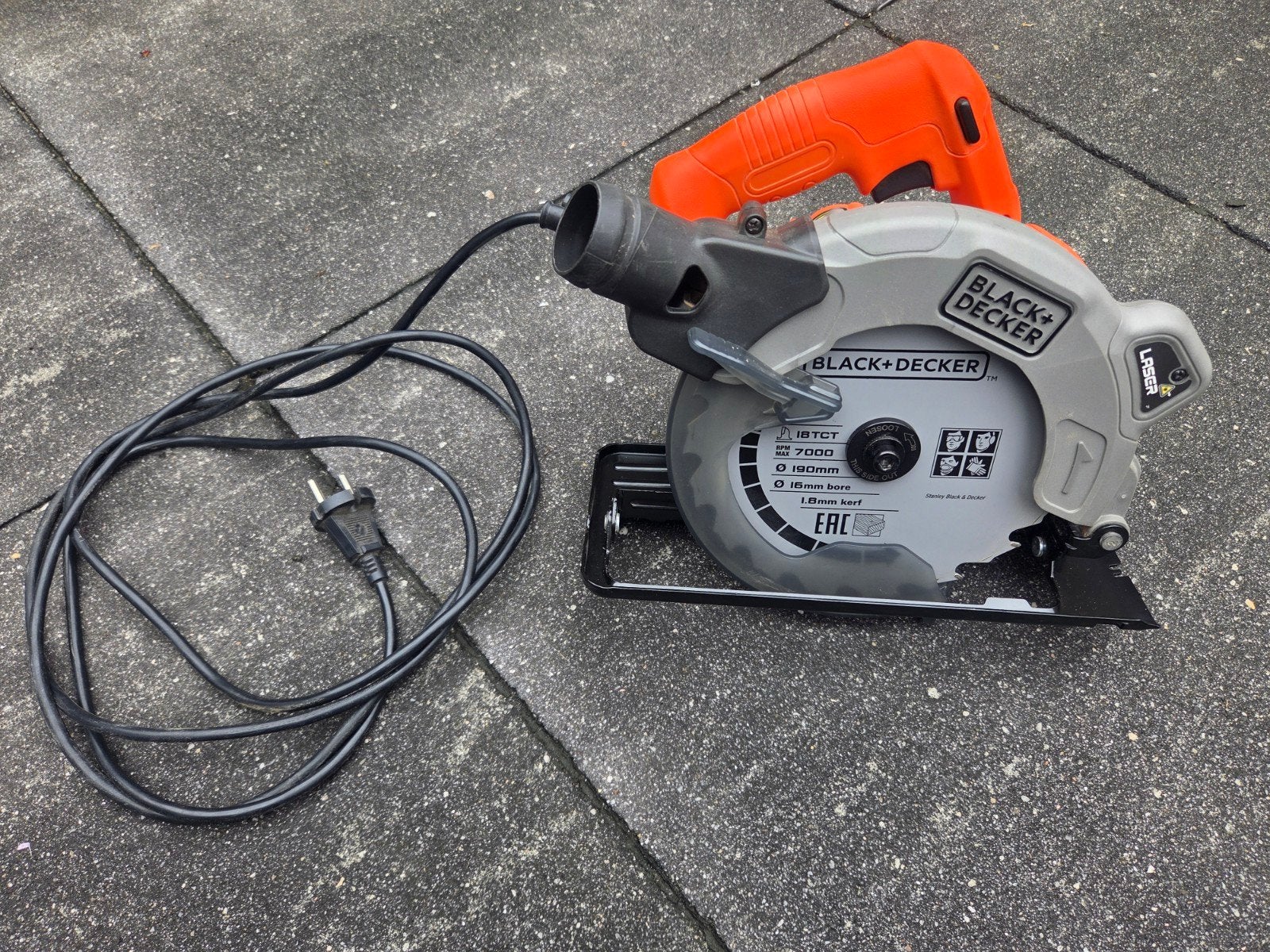 Black & Decker Cirkelzaag CS1250L, Ophalen, Gebruikt, Cirkelzaag, Black & Decker