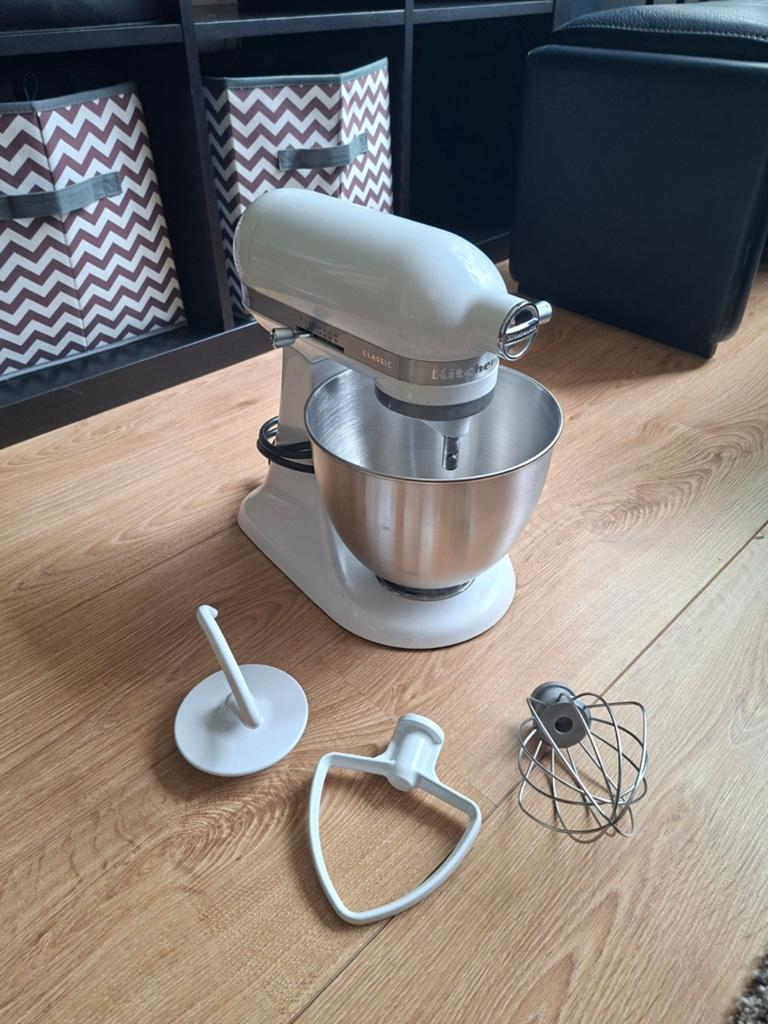 KitchenAid Classic Keukenmixer - Wit, Ophalen, Zo goed als nieuw, Vaatwasserbestendig, 3 snelheden of meer