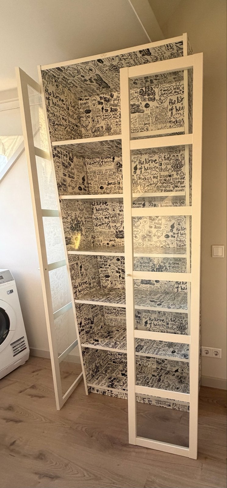 Limited Edition Billy Kast met uniek design, Gebruikt, 200 cm of meer, 25 tot 50 cm, Overige houtsoorten
