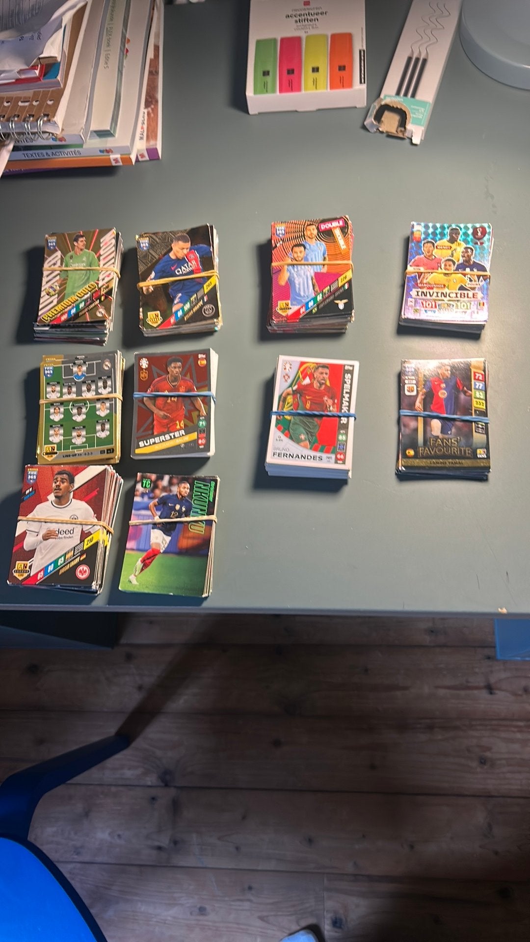 Grote collectie FIFA 365 Adrenalyn XL voetbalplaatjes, Verzamelen, Ophalen of Verzenden, Gebruikt, Buitenlandse clubs, Spelerskaart