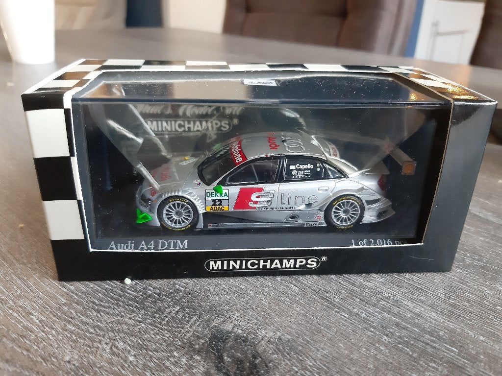 audi A4 dtm 2004 R. Capello minichamps 1:43, Ophalen of Verzenden, Zo goed als nieuw, Auto, MiniChamps