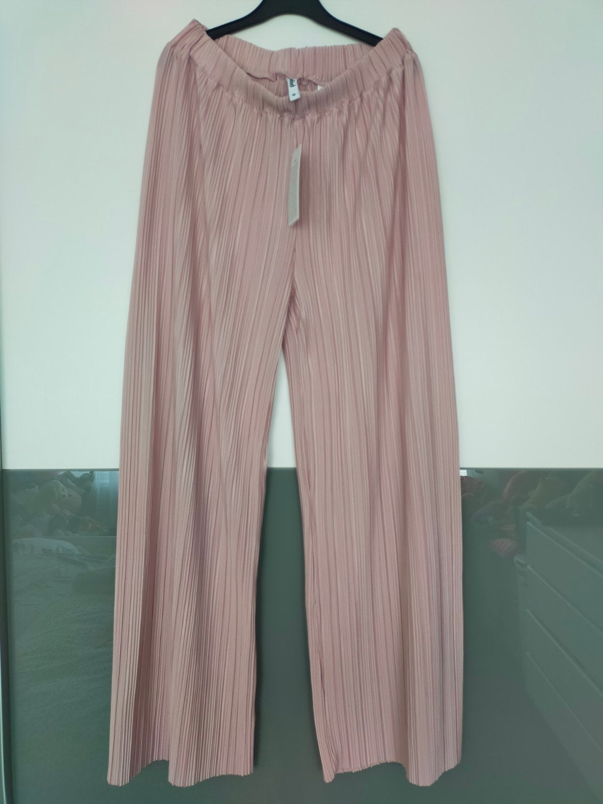 Nieuw! Mooie roze broek van Takko Fashion! Mt M, Maat 38/40 (M), Nieuw, Ophalen of Verzenden, Roze
